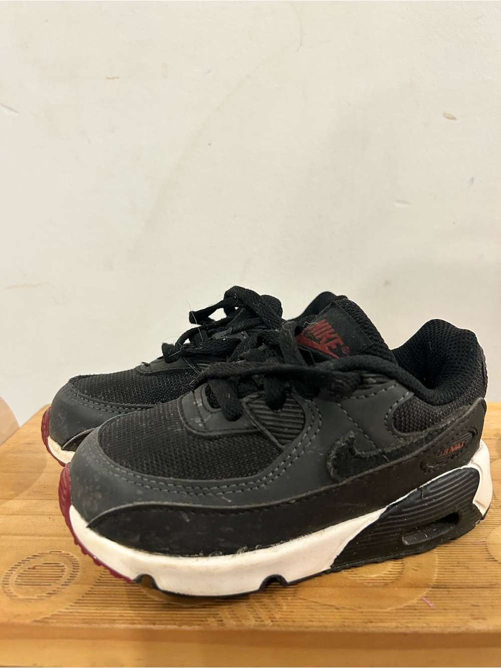 Nike Airmax Kids Black and Red Sneakers